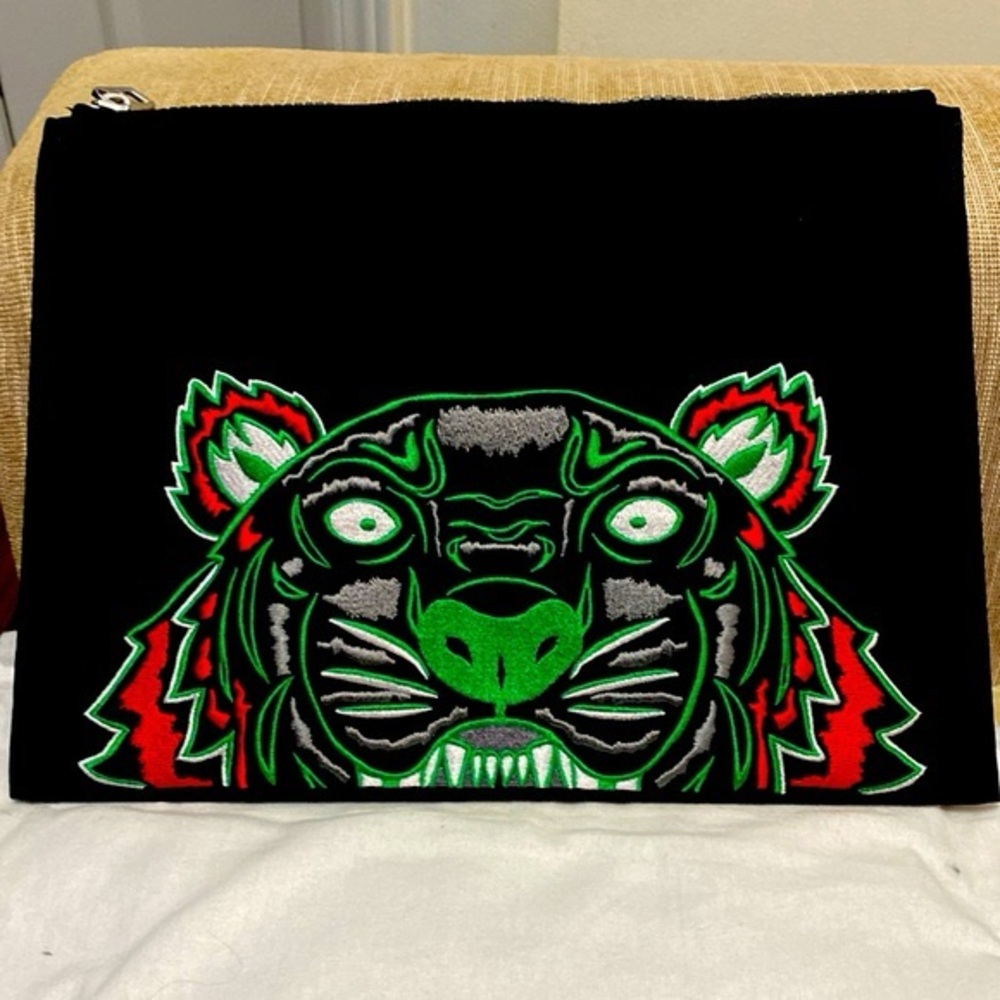 Kenzo Paris  Tiger Embroidered Clutch pre